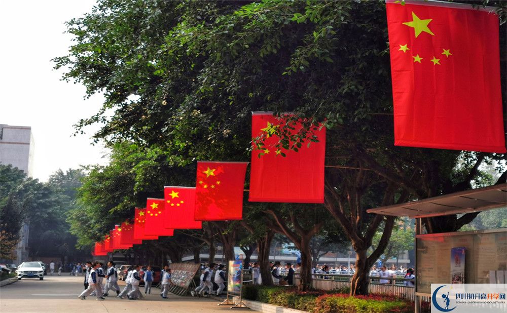 2020年成都市鐵路中學(xué)升學(xué)率高嗎？